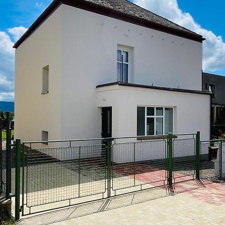 Apartmany Hvezdecka Broumov Εξωτερικό φωτογραφία